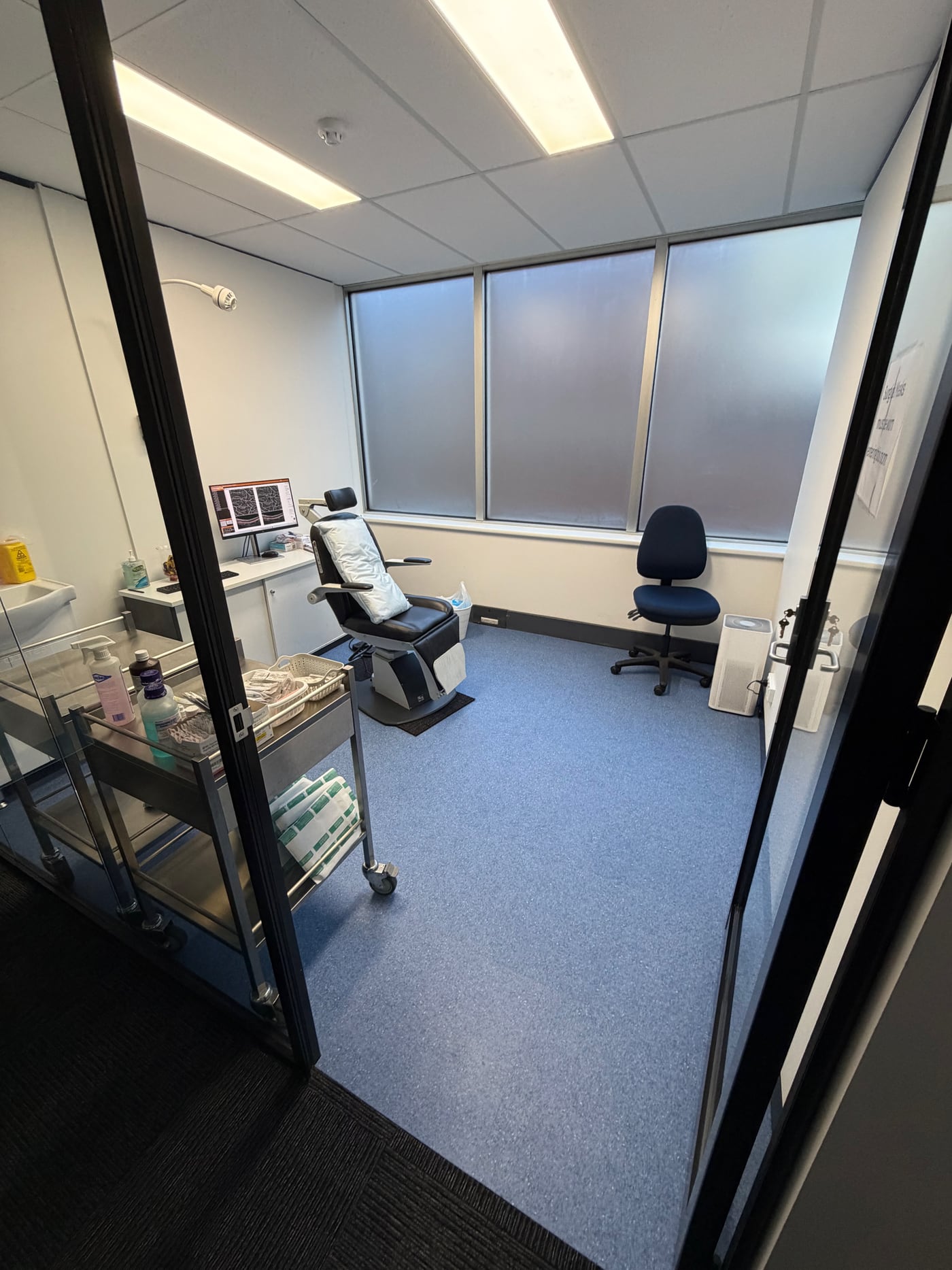 Clinical room inside Bondi Laser Eye Centre